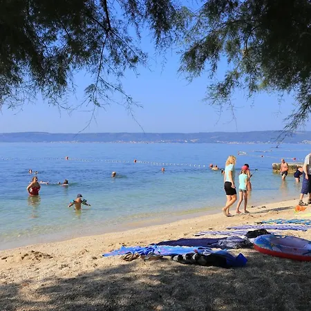 Apartamento With Parking Space Kastel Kambelovac, - 15480 *