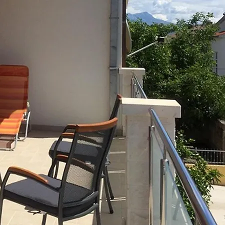 With Parking Space Kastel Kambelovac, - 15480 Kaštela